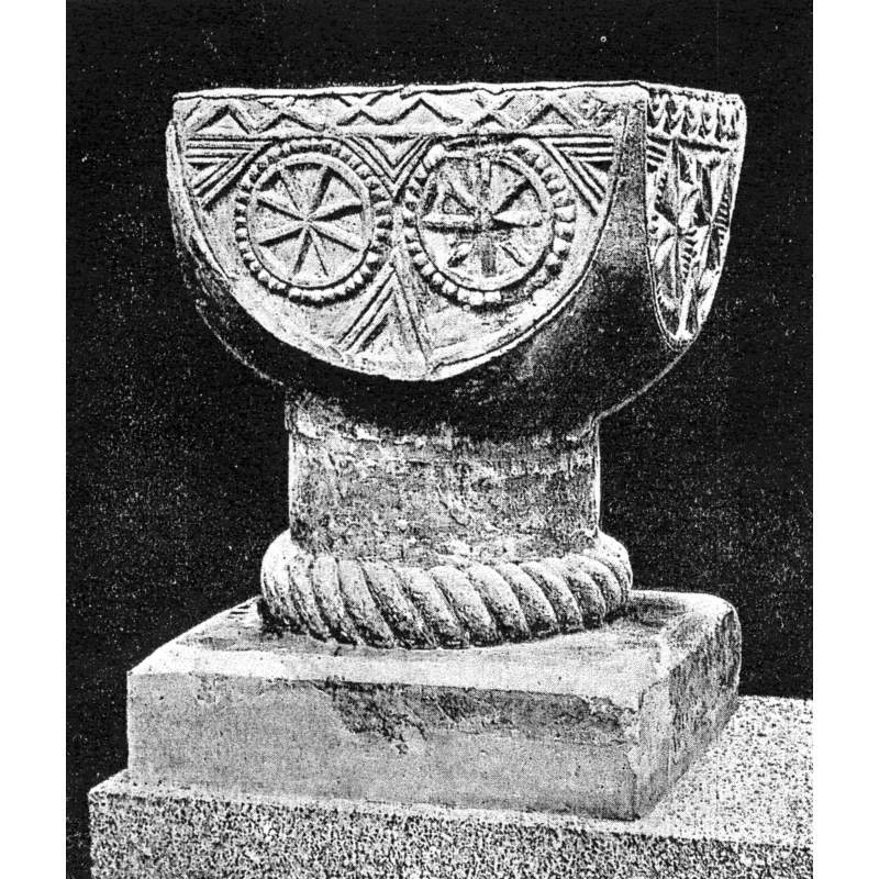 on the south side; two large ones per side of the basin