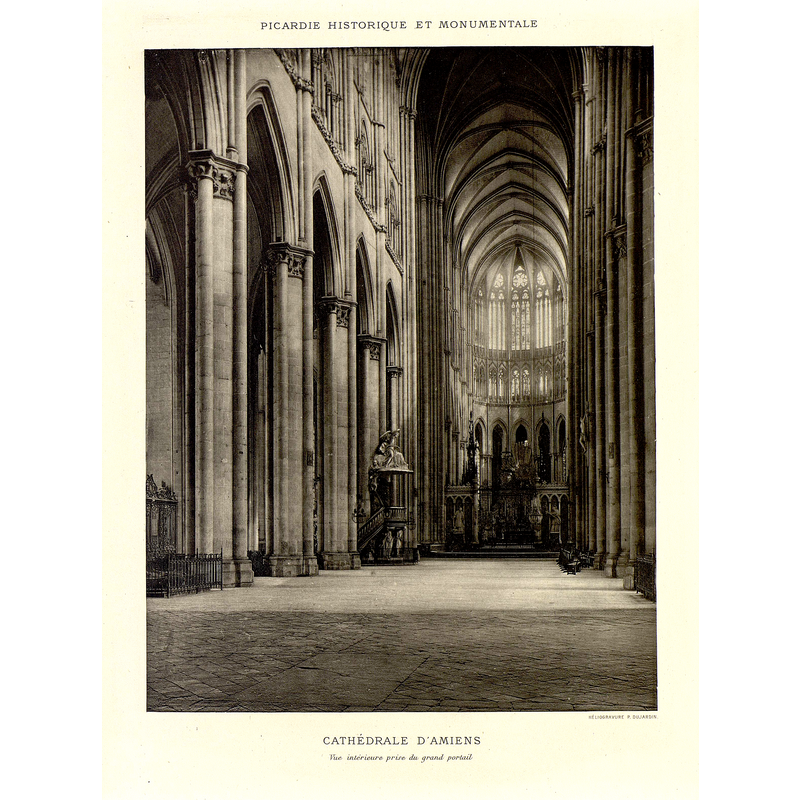 Source caption: "Vue intérieure prise du grand portail"