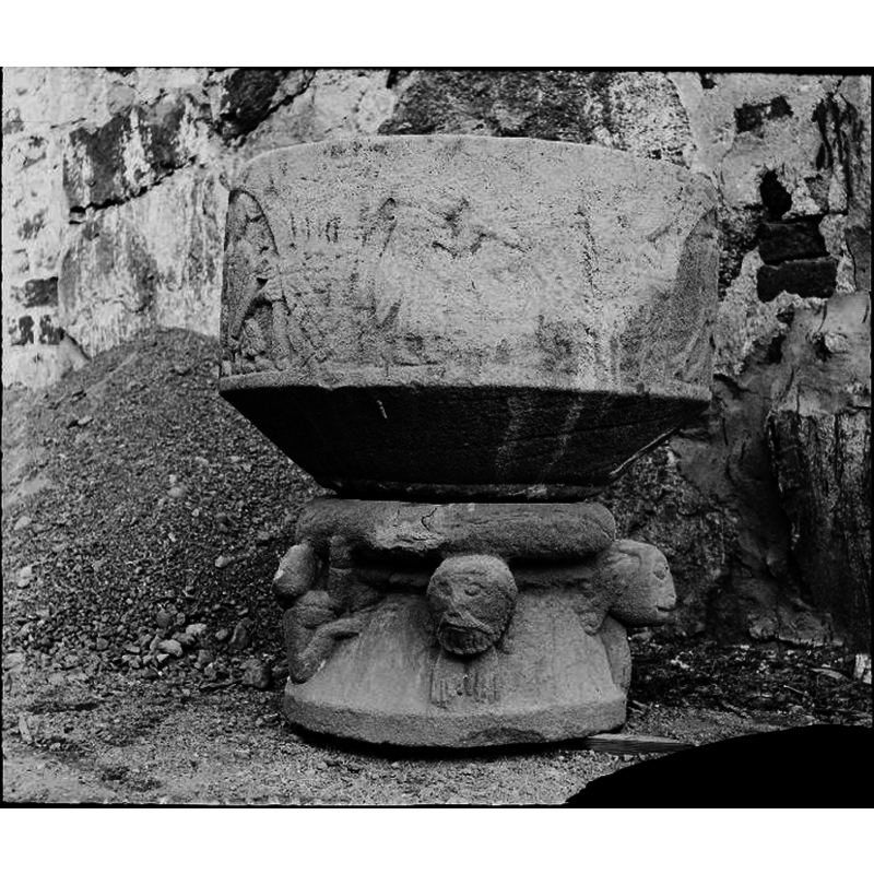 much eroded basin side; note also that the correspondence between the basin and the base changed in this series of photographs