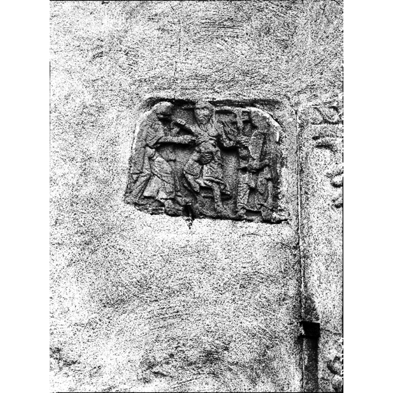 Source caption: "Stenrelief på västra sidan om vapenhusets portal, Tomas Tvivlaren."