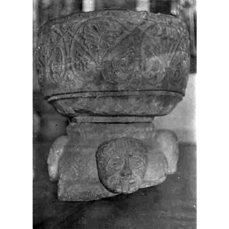 the medieval font shown here in display at the SHM [cf. FontNotes]