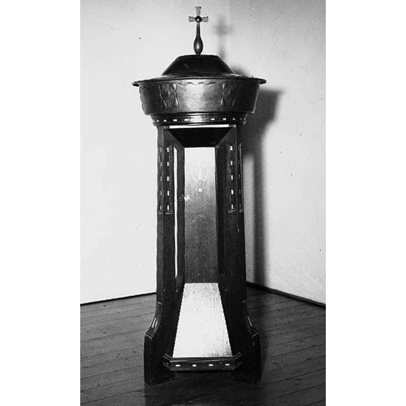 the second modern font in this church; probably from the date of the new church, 1862