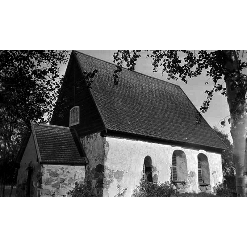 the old church in 1932; it would undergo a restoration in 1959