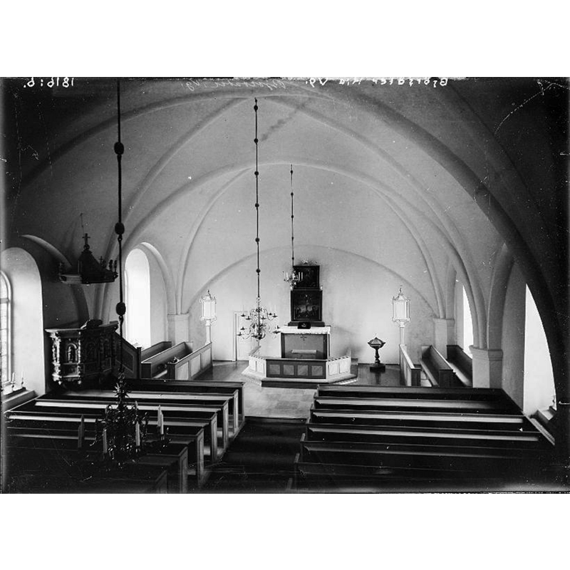 taken affter the 1935 restoration -- the late-17thC wooden font is visible at the far [east] end, to the right [south] of the altar
