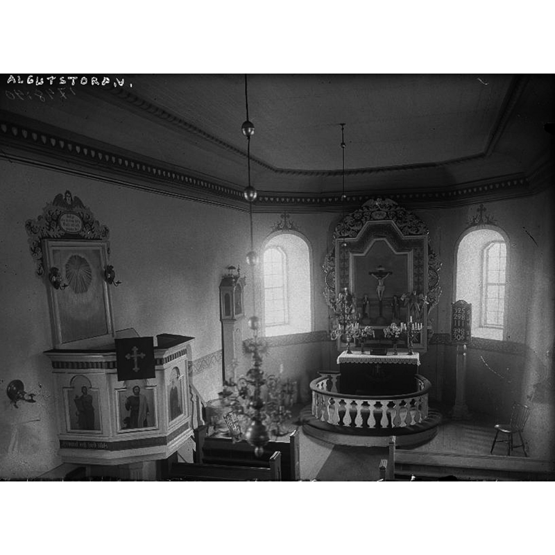 the medieval font is semi-hidden here on the left [north] side, by the pulpit stairs; the photograph was probably taken before the 1950 restoration of the church