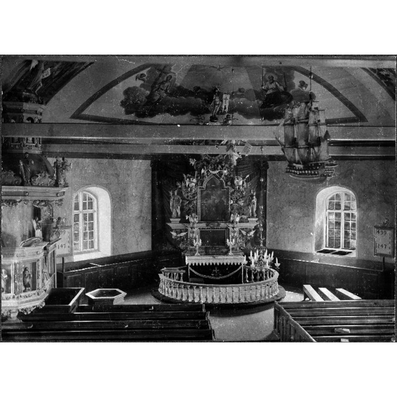 Source caption: "Skepplanda kyrka [...] Interiör mot öster, omkring 1890." -- notice the top of the 17thC baptismal font on the left, near the pulpit