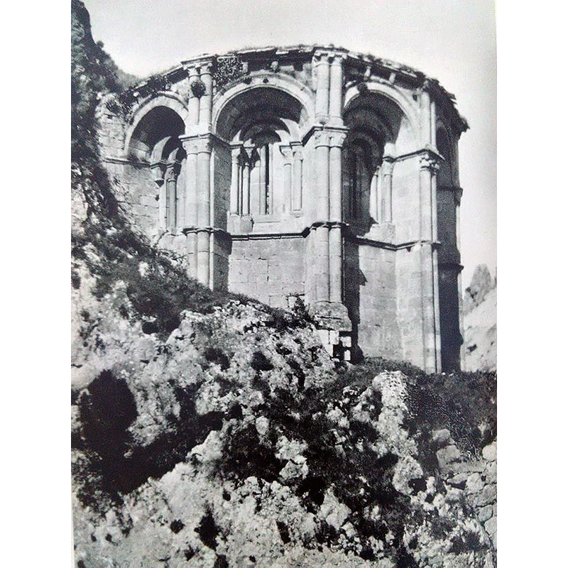 the apse of Ameyugo's original Iglesia de San Juan was sold and shipped to the USA