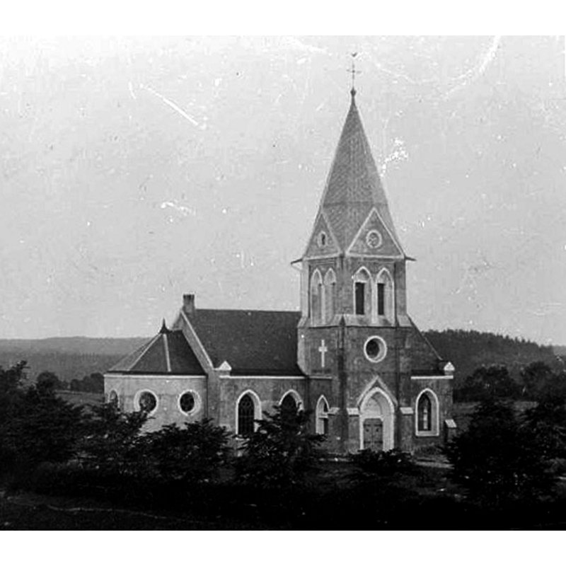 Sourca caption: "Valbo-Ryrs kyrka [...] Kyrkan från nordöst."