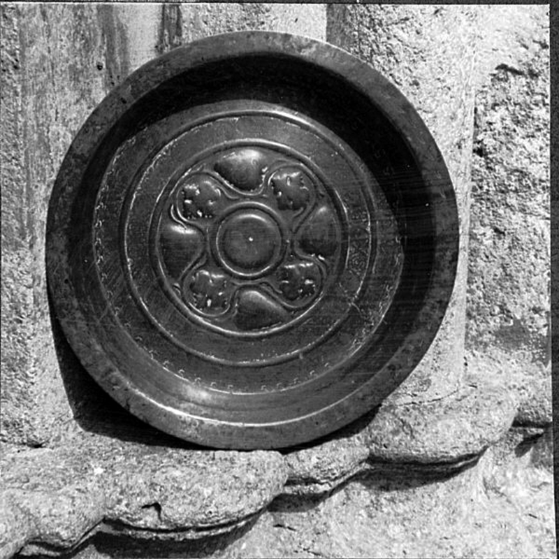 Source caption: "Hejde kyrka [...] Dopkärl"
