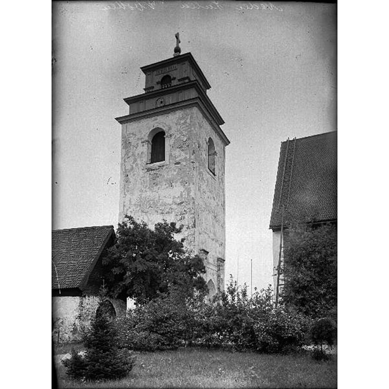 showing the actual wide gap between the 1851 bell tower and the body of the church