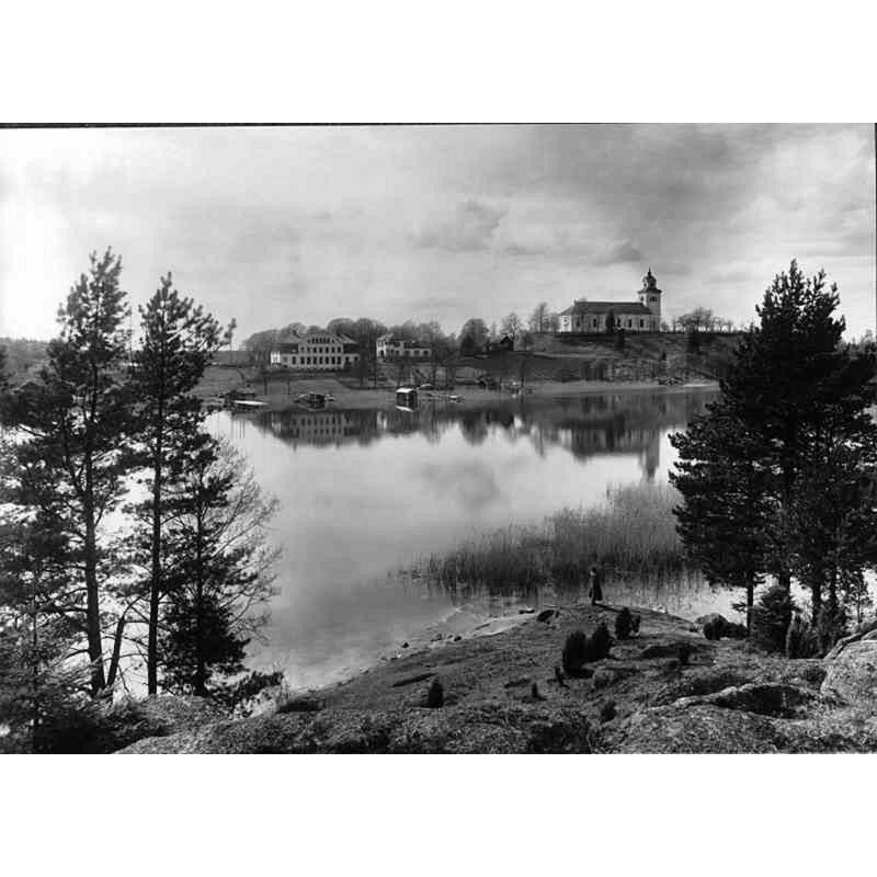 Source caption: "Hammars kyrka [...] Kyrkan från nordöst, med omgivningar."