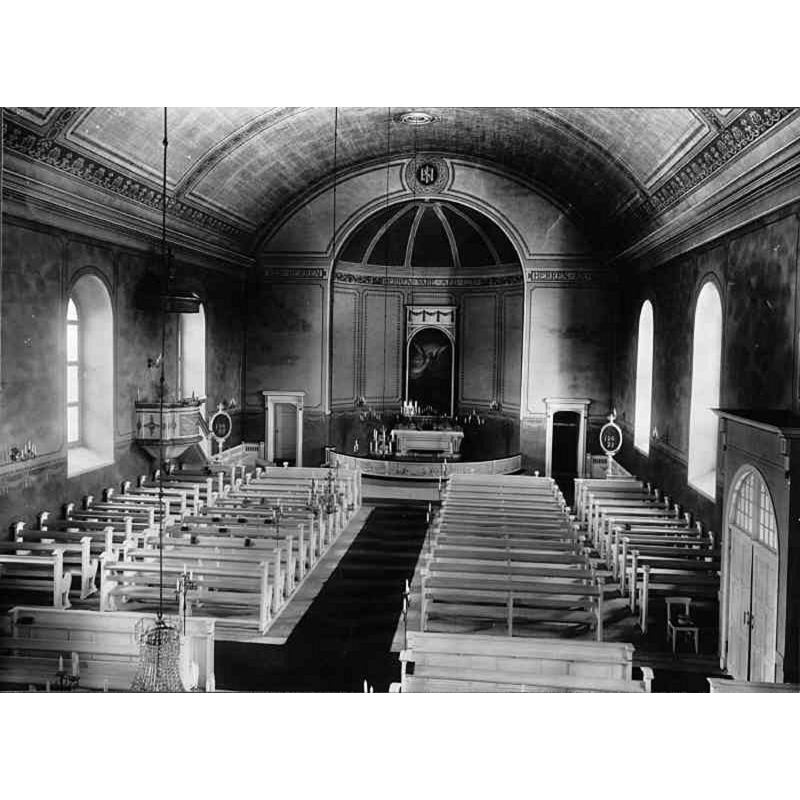 Source caption: "Hammars kyrka [...] Interiör mot öster."
