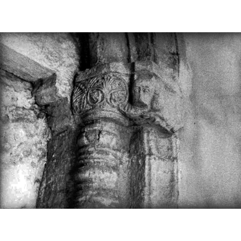 Source caption; "Oxie kyrka [...] Portalen, detalj efter konservering."