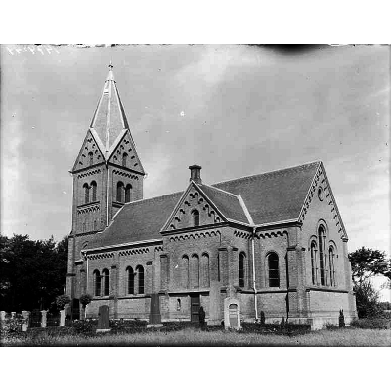 Source caption: "Remmarlövs kyrka [...] Kyrkan från sydöst." -- the new brick church of 1895 that replaced the original stone 13thC church