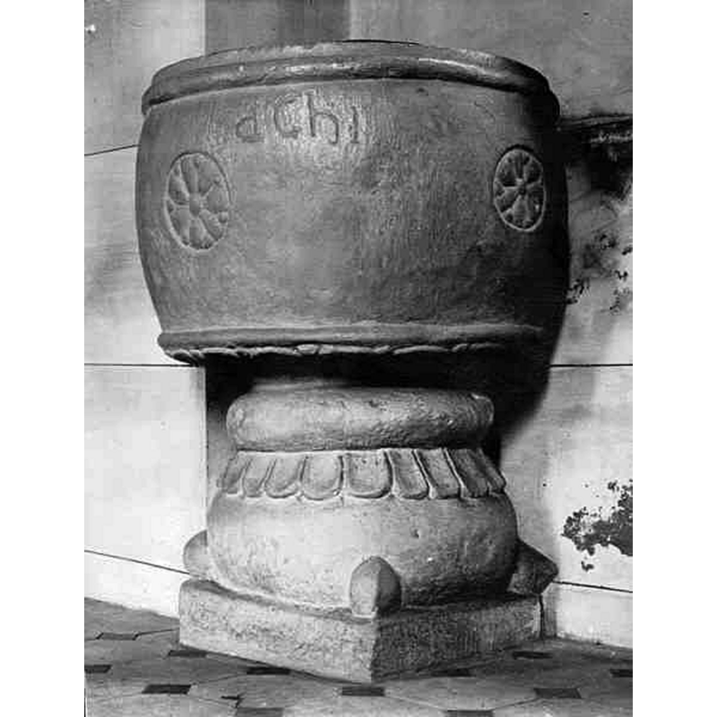 Source caption: "Uppåkra kyrka [...] Dopfunt. Ursprungligen i Flackarps kyrka." -- medieval font originally from the demolished church of nearby Flackarp, now in the new parish church of Uppåkra