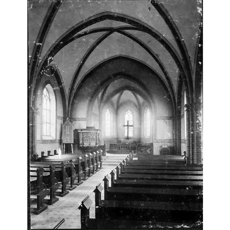 Source caption: "Öja kyrka [...] Interiör mot öster." -- the interior of the new church in 1894, one year before its consecration