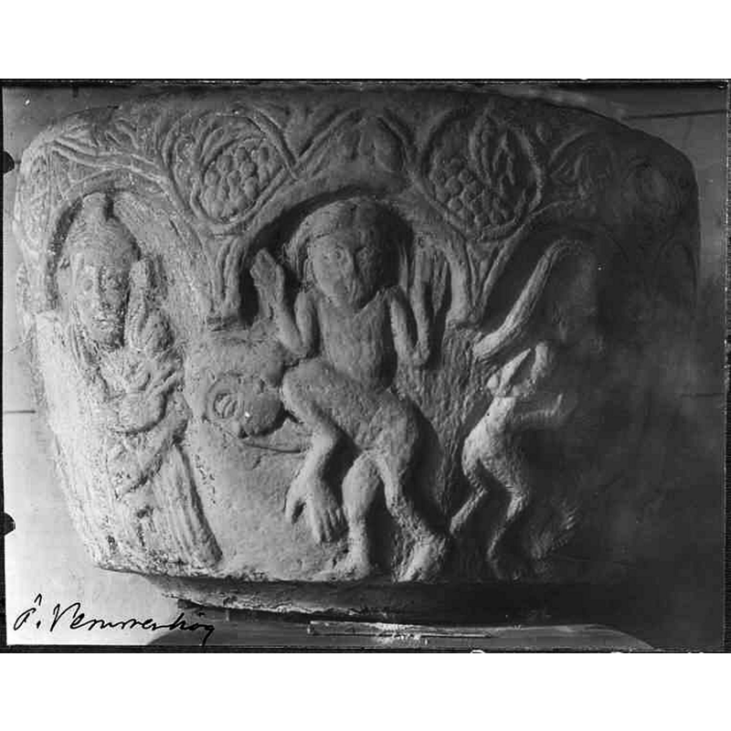 Source caption: "Östra Vemmenhögs kyrka [...] Dopfuntscuppa av sandsten. Medeltida."