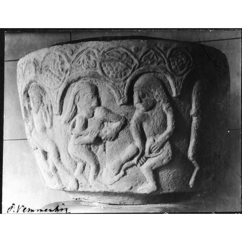 Source caption: "Östra Vemmenhögs kyrka [...] Dopfuntscuppa av sandsten. Medeltida."