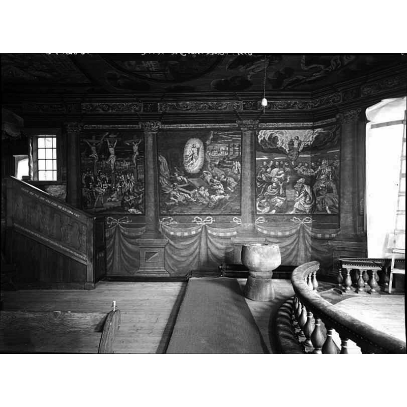 Source caption: "Bottnaryds kyrka [...] Väggmålning på trä börjar på södra korväggen och följer runt kyrkans väggar med bilder ur gamla och nya testamentet. Korets norra vägg, efter restaurering."