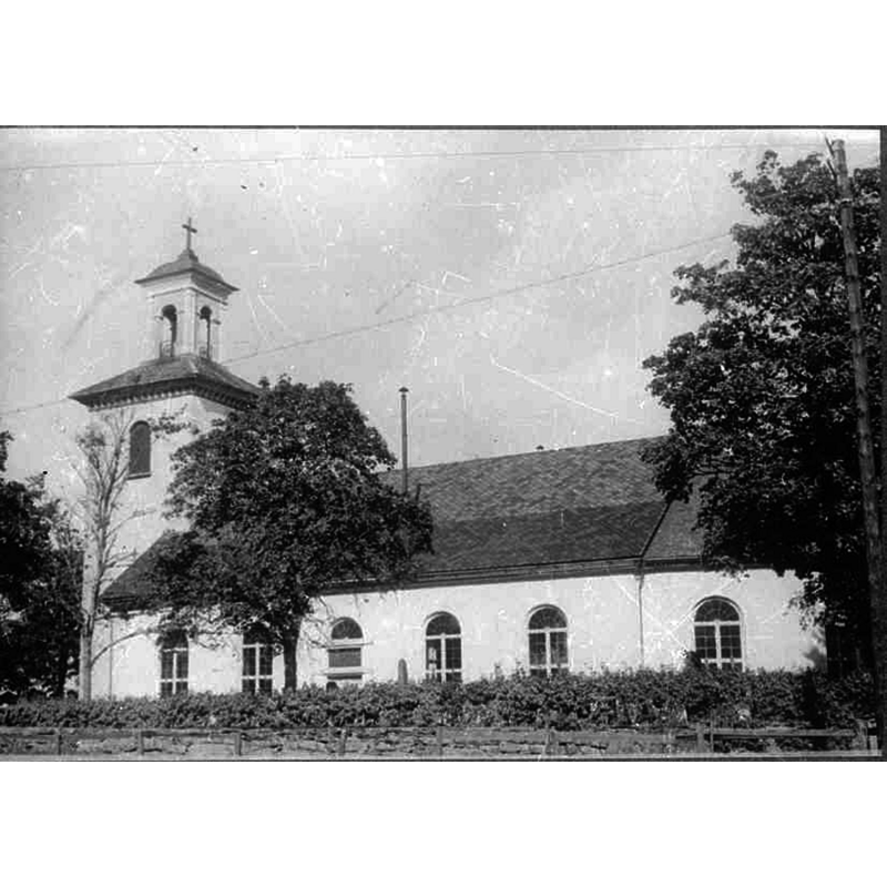 Source caption: "Jälluntofta kyrka [...] Kyrkan mot sydöst." -- present building replaced the medieval church in 1862