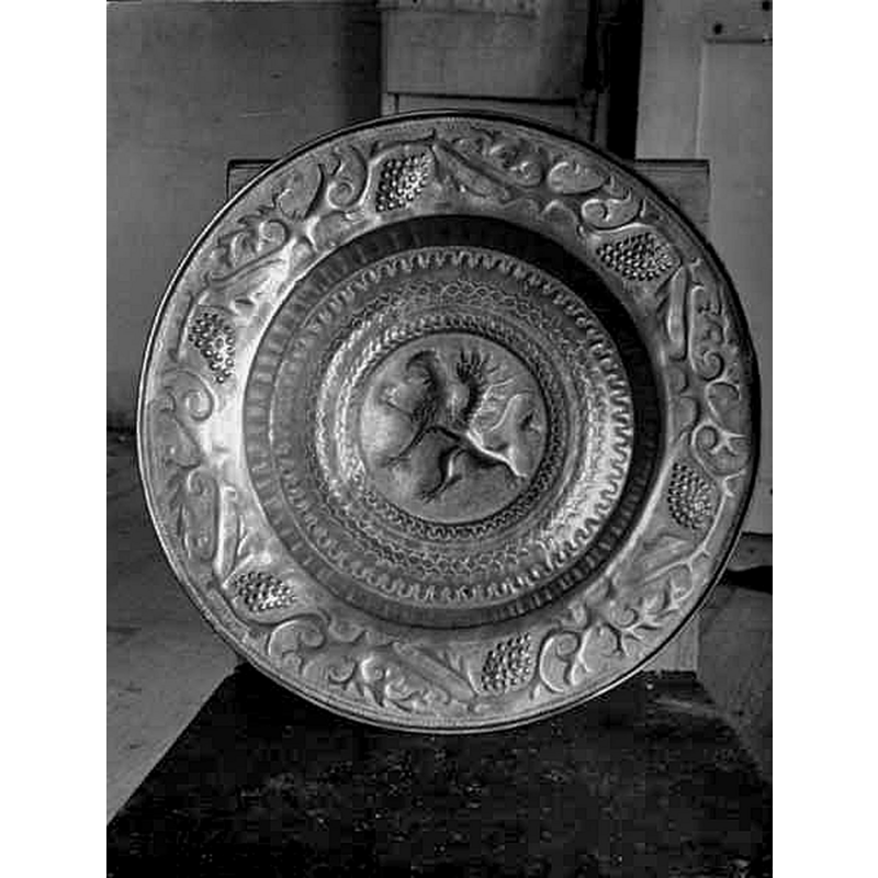 Source caption: "Pjätteryds kyrka [...] Dopfat av mässing."