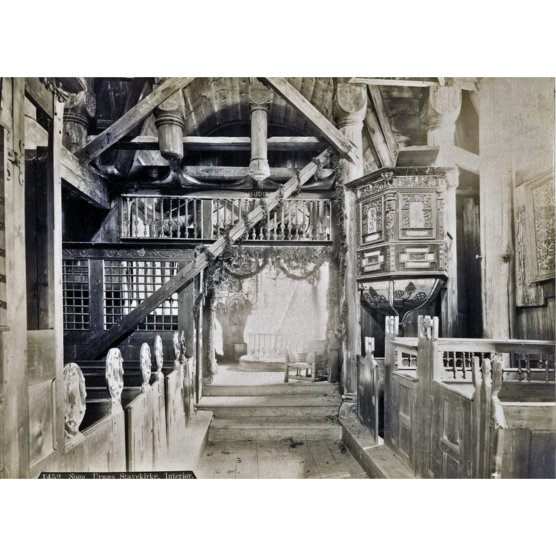 Source caption: " Urnes stavkirke i Solvorn, Sogn og Fjordane"