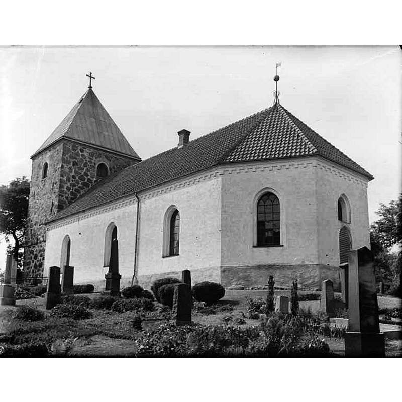 Source caption: "Västra Vemmenhögs kyrka. Kyrkan från sydöst. Snabbinv."