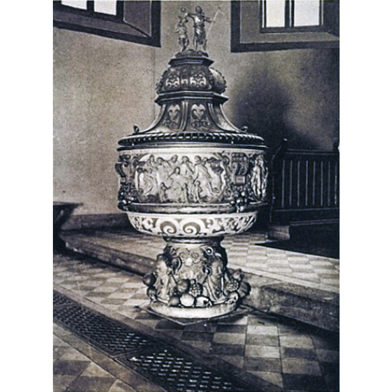 this elaborate matching font cover appears to be no longer displayed on the font