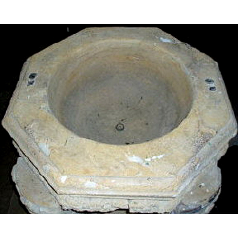 SW side of the font: three herrings