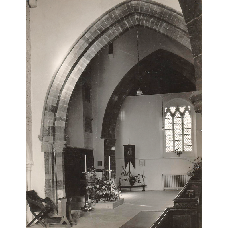 archival photograph showing the flat cover on the font