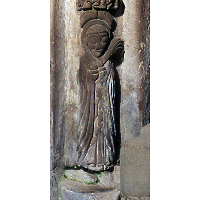 lower figure