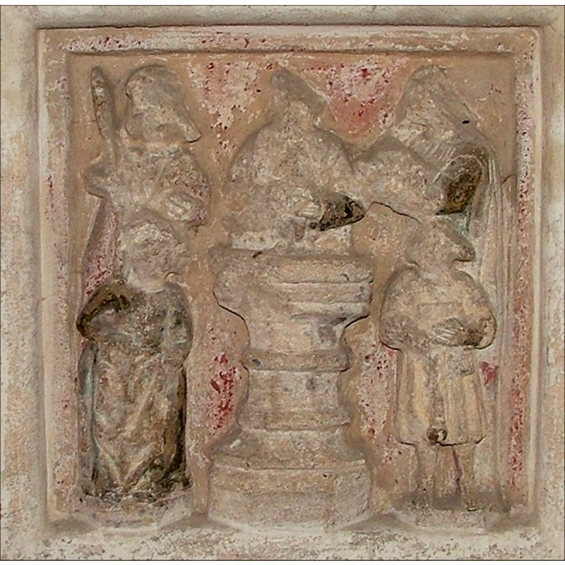on the E panel of the basin