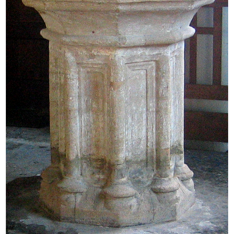 at the angles of the octagonal stem [cf. Font notes]