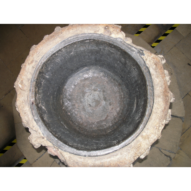 notice the blocked drain hole