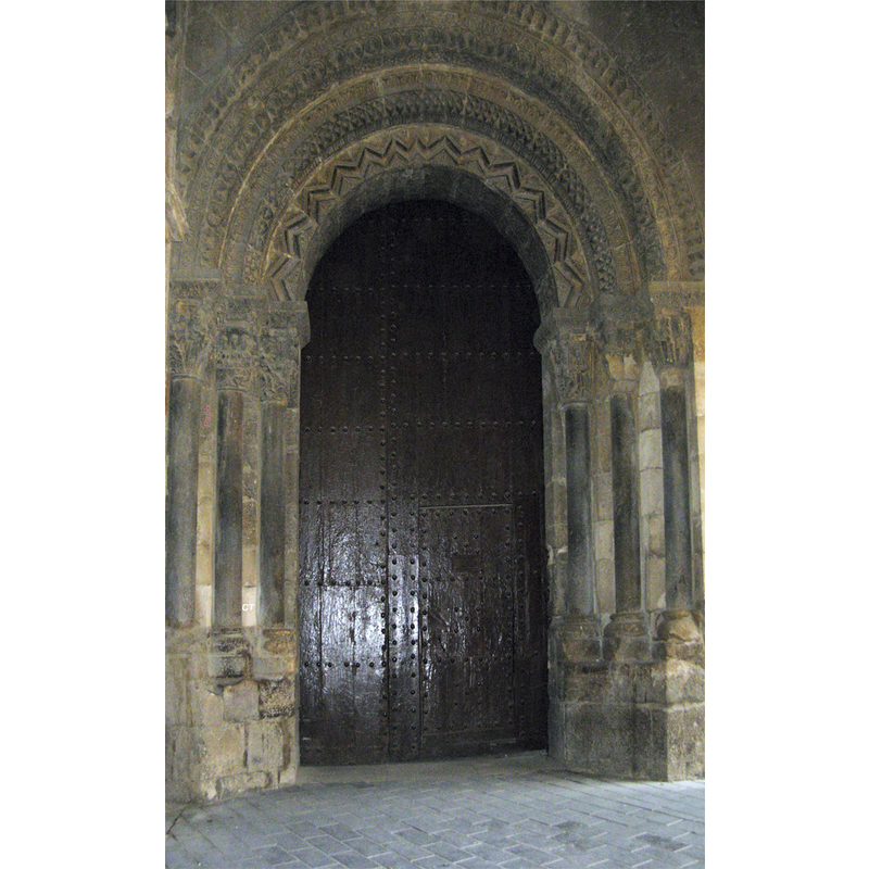 aka 'Portal de la Virgen'