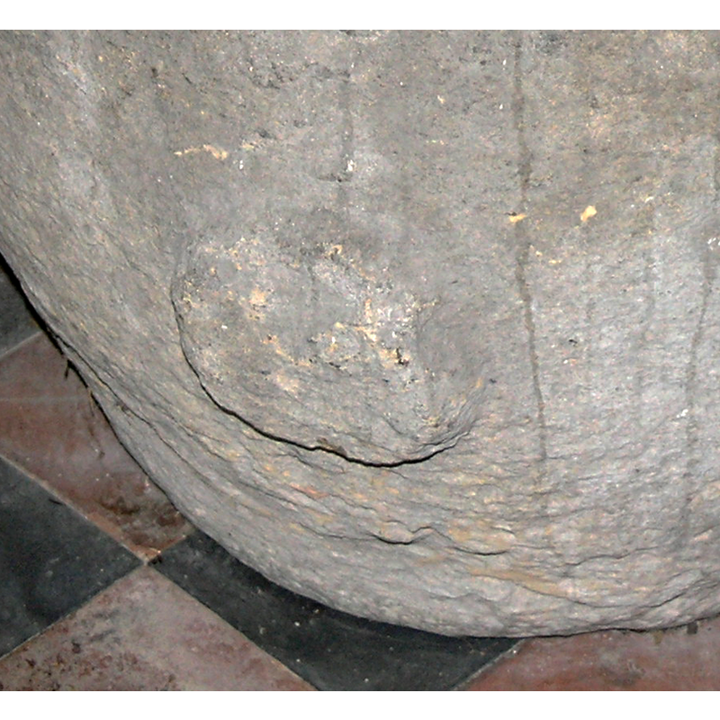 either a decorative motif (if it is a font), or a supporting pivot (if it is a container for other uses) [cf. Font notes]