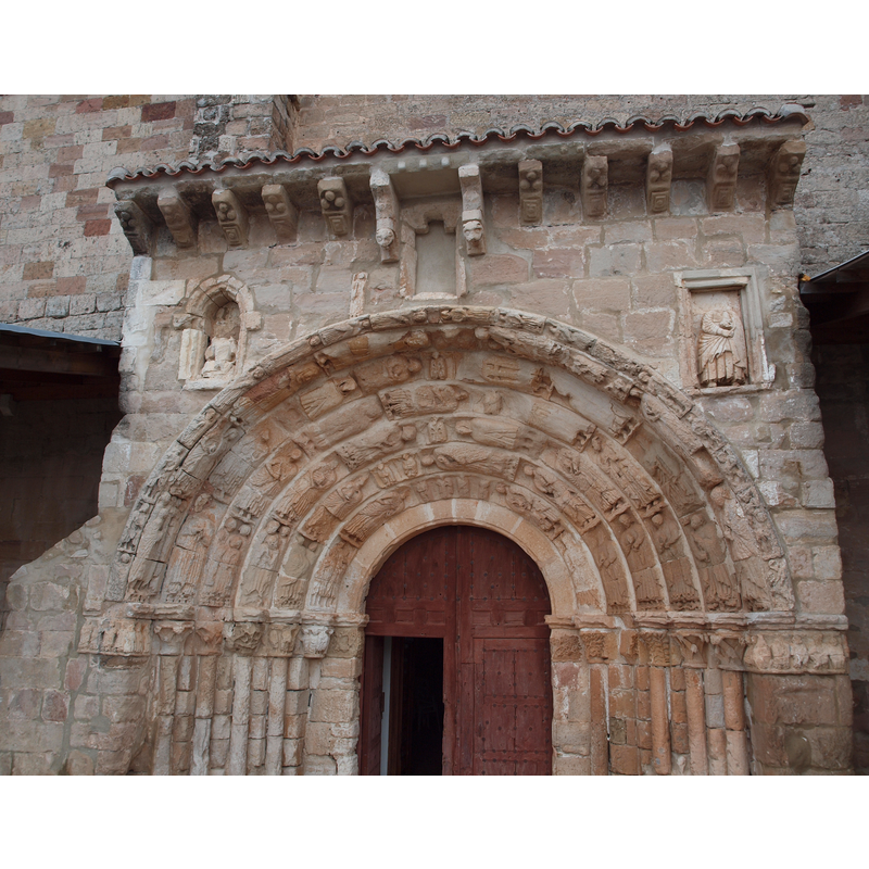 a later portal, probably mid-to-late 13th century