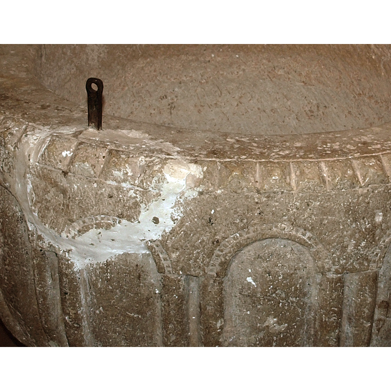 [cf. FontNotes]; notice the damage and repair affecting the area of the old cover staple
