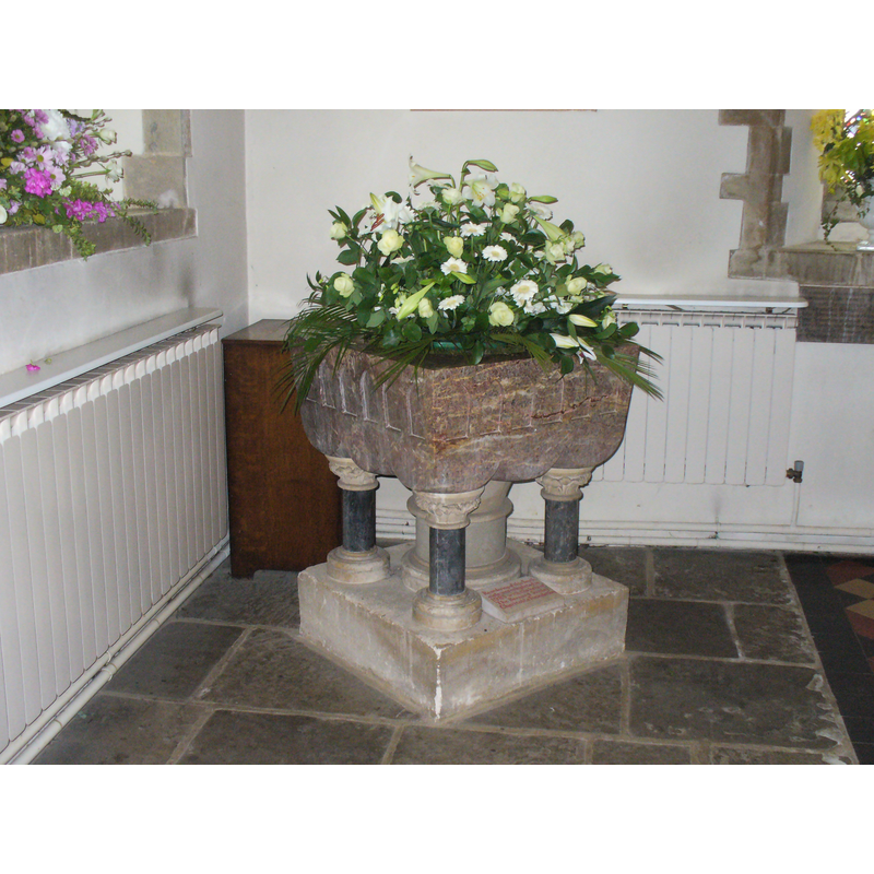 Main image for Chiddingfold / Chedelingefelt / Chidingefalde / Chudyngfold