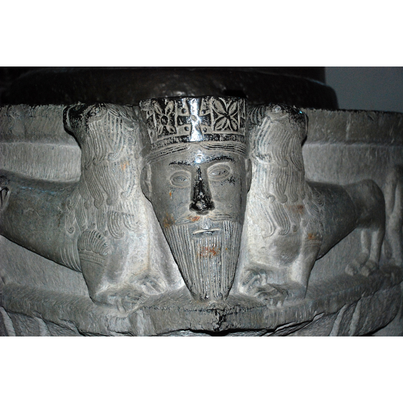 Lefftz states that they symbolise the Four Rivers of Paradise [cf. FontNotes]