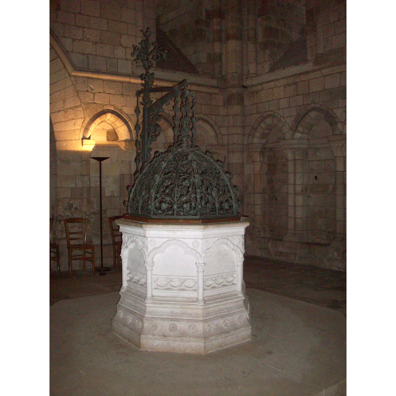 the modern font and cover in the lower room beneath the northwest tower [cf. FontNotes]