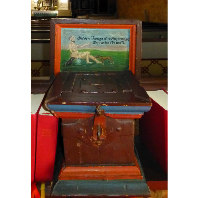the later wooden moneybox