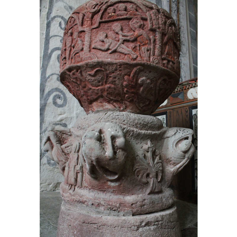 showing the three levels of decoration