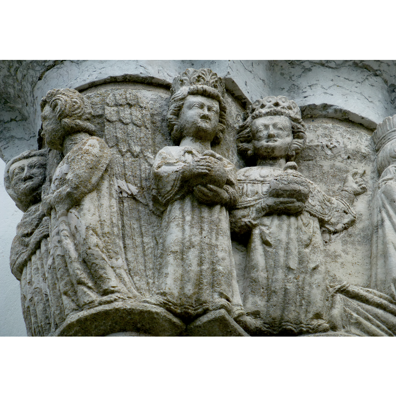 left to right: part of the Annunciation to the Shepherds; two Magi of the Adoration of the Magi scene