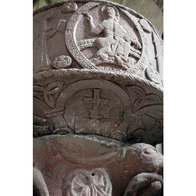 [orientation is approximate] -- showing the corresponding positions of the Majestas Domini on the basin side, and Etimasia on the underbowl