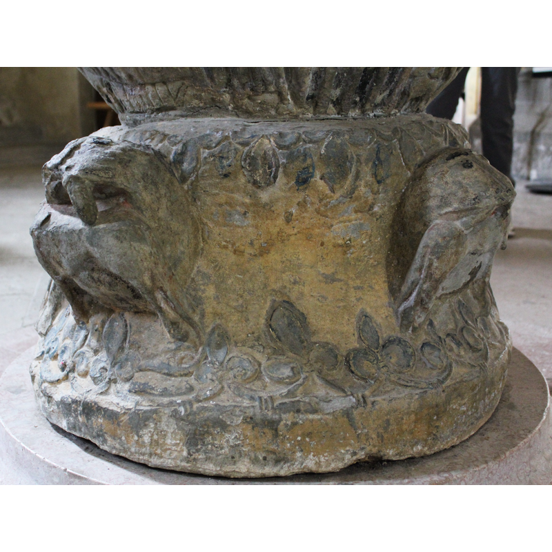 on the southeast side of the base [orientation is approximate] -- the centre part of the side is blank now, and there is no trace of an earlier motif on it