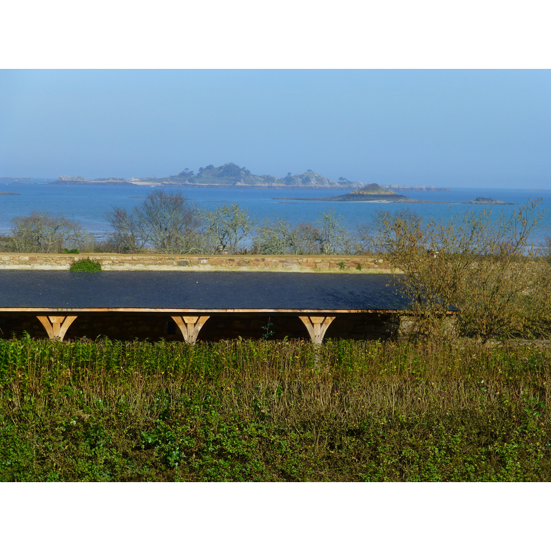 the bay of Beaupot in the background