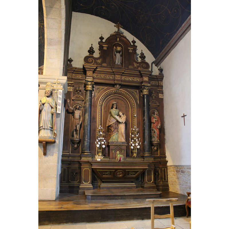 south aisle altar dedicated to St. Anne