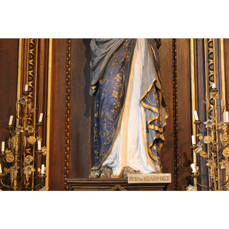 north aisle altar dedicated to Our Lady of Beauport