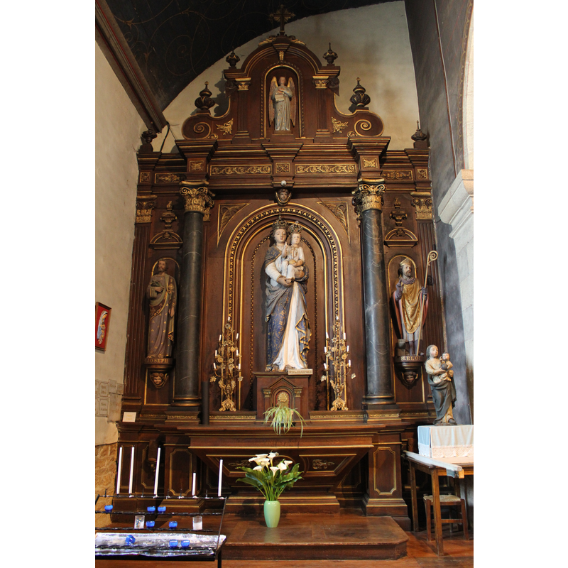 north aisle altar dedicated to Our Lady of Beauport